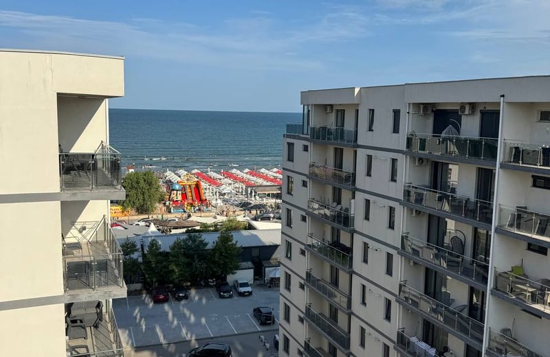 Miete geräumiger 3-Zimmer-Apartments, 100 m², erste Vermietung, Mamaia Nord, Constanța, Rumänien